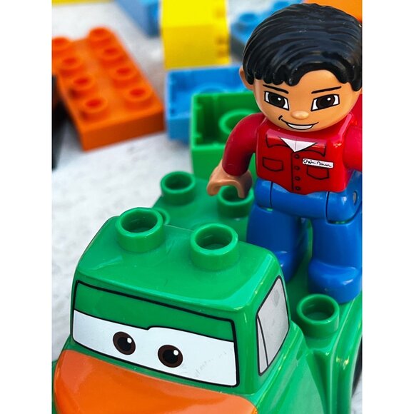 LEGO Duplo Mixed Lot 3 Lbs 2 Oz Bright Multicolor Blocks Figures Accessories - Picture 8 of 16